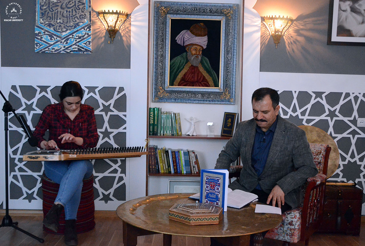 İranın görkəmli nəbatişünası Xosrov Sərtipi Mövlana Ədəbi-Fəlsəfi Araşdırma Mərkəzinin qonağı oldu